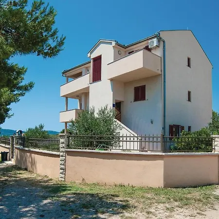 Three-bedroom In Biograd Διαμέρισμα Opatijski Torovi
