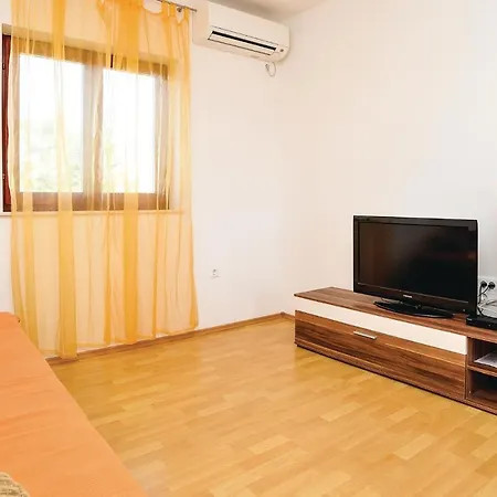 Three-bedroom In Biograd Διαμέρισμα