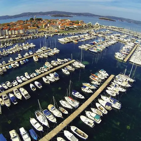 Three-bedroom In Biograd * Opatijski Torovi