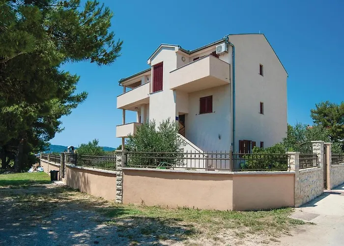 Three-bedroom In Biograd Apartament Opatijski Torovi