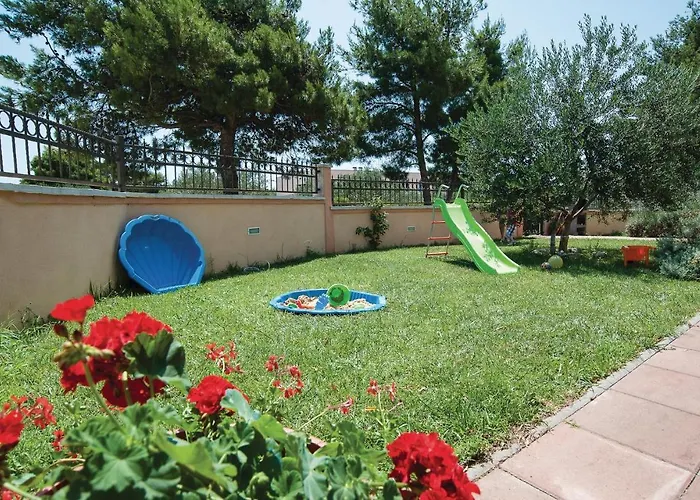 Three-bedroom In Biograd
