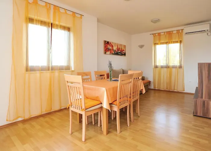 公寓 Three-bedroom In Biograd Opatijski Torovi