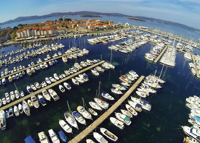 Three-bedroom In Biograd * Opatijski Torovi